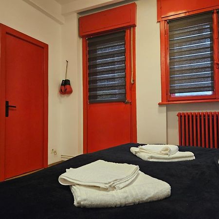 Alt Studio Apartment Bucharest Luaran gambar