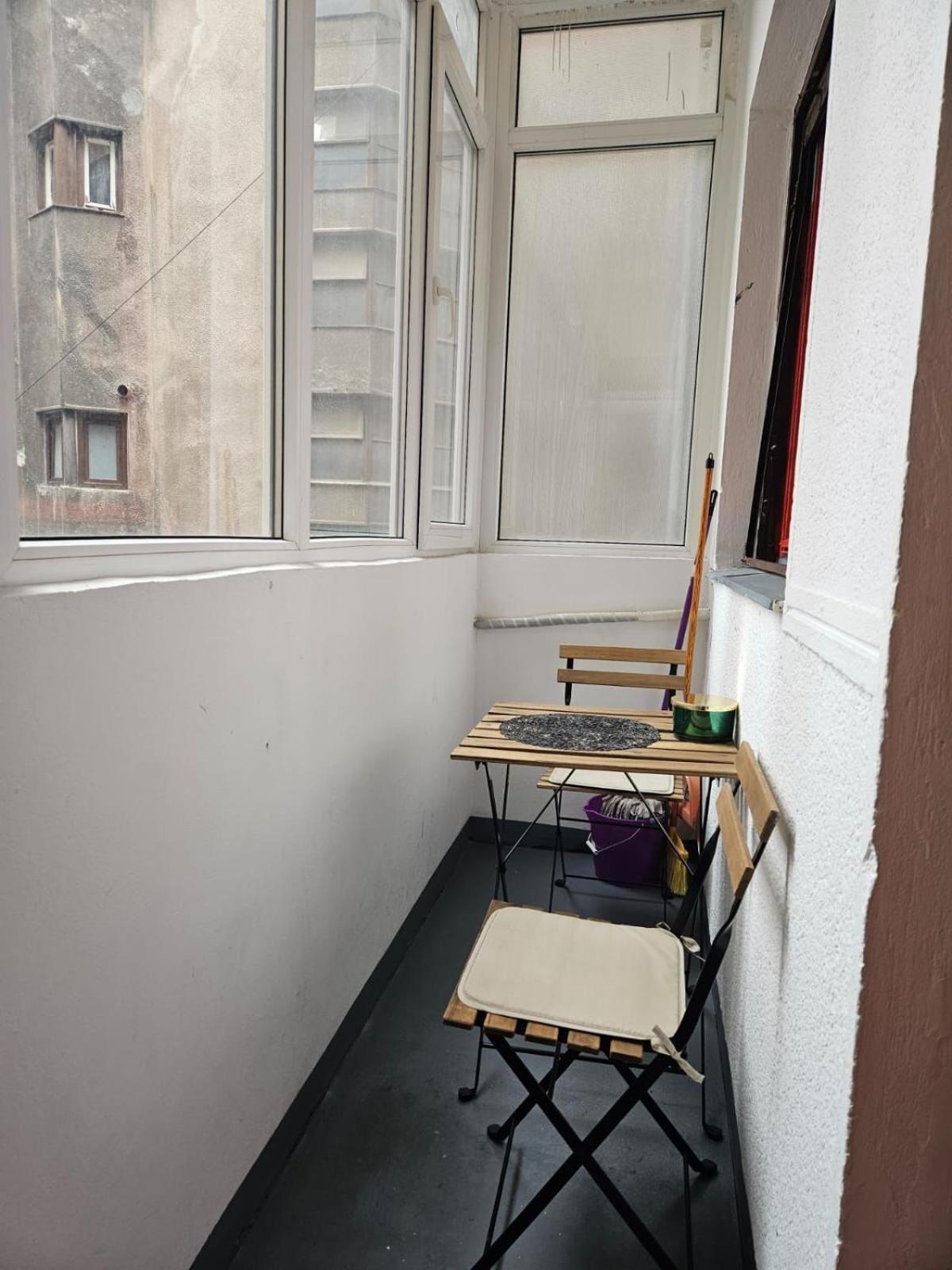 Alt Studio Apartment Bucharest Luaran gambar
