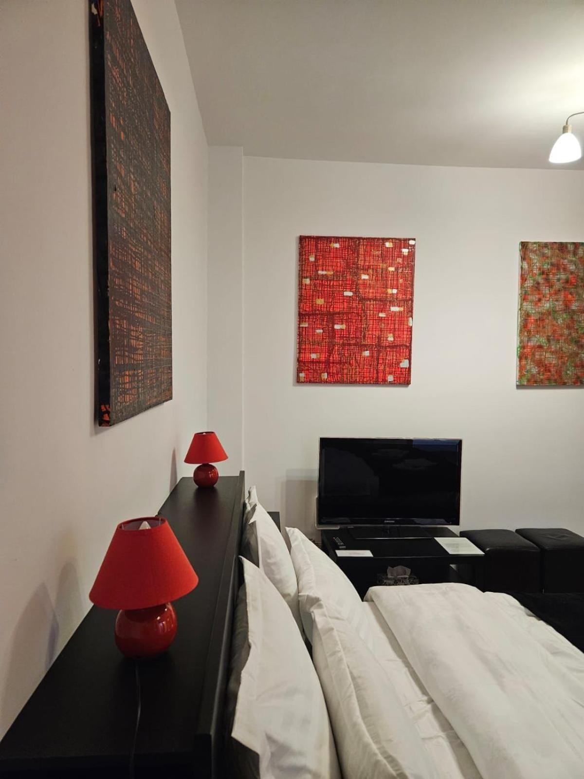Alt Studio Apartment Bucharest Luaran gambar