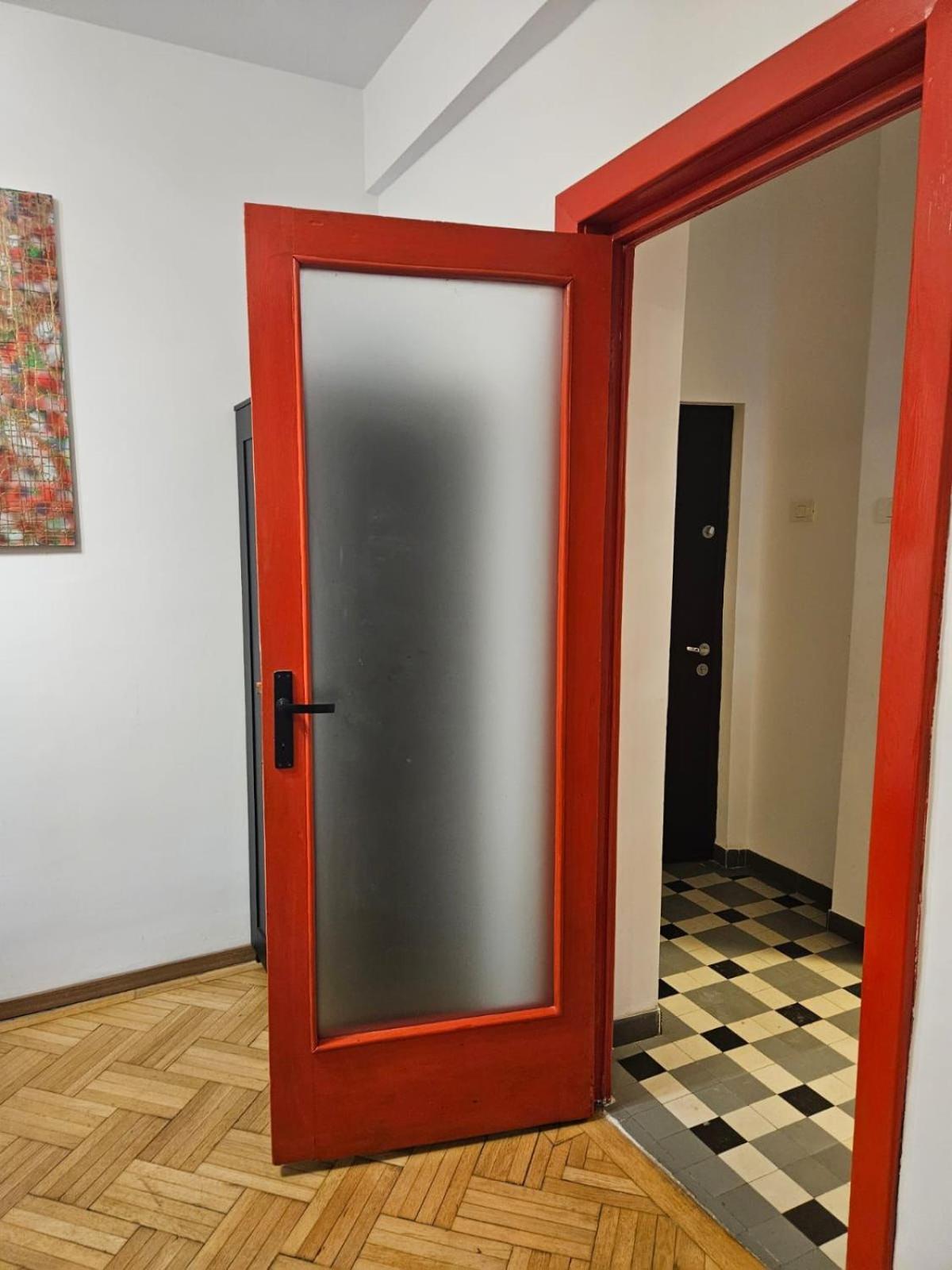 Alt Studio Apartment Bucharest Luaran gambar